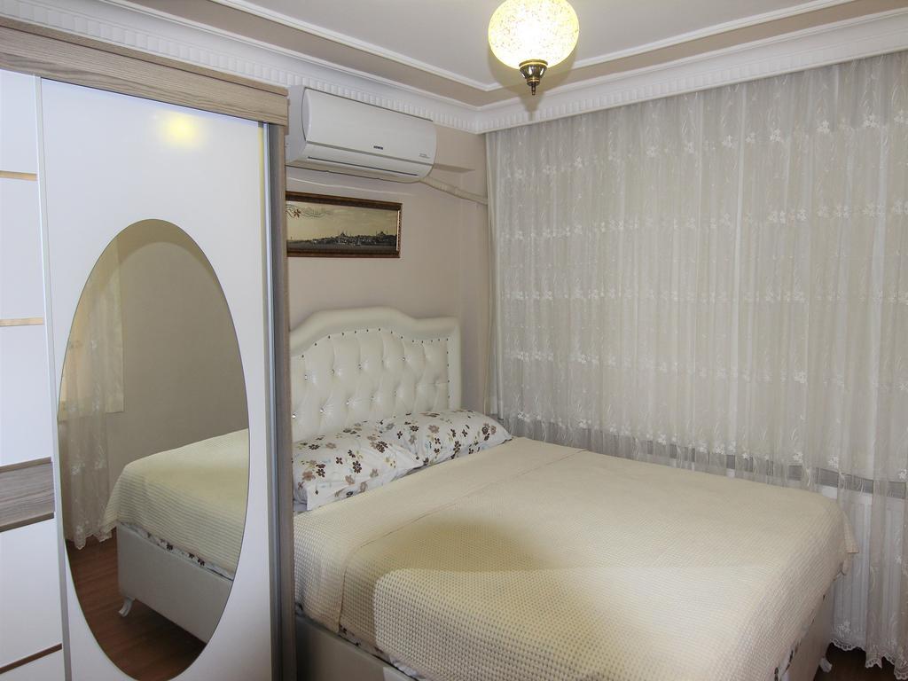 Yilmaz Apart Istanboel Buitenkant foto